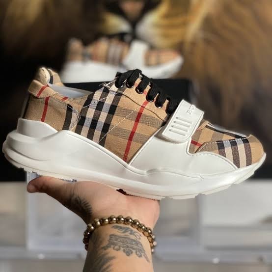 Tenis burberry clearance xadrez